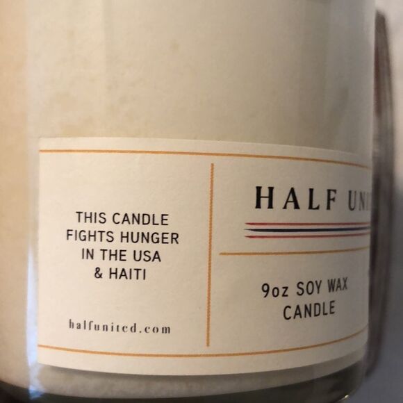 Half United Home Tulip & Lemon Fragrance Soy Wax Candle - Picture 5 of 6